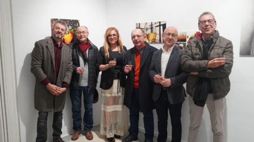 María Paz Torres rinde homenaje al vino en Doña Mencía.