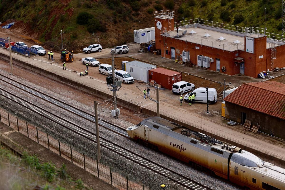 Vuelven a circular los trenes AVE e Iryo entre Córdoba y Madrid. Trenes pasando por Adamuz.