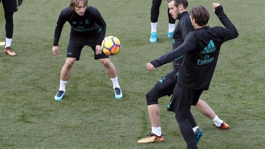 El Madrid quiere despegar ante un amenazante Sevilla