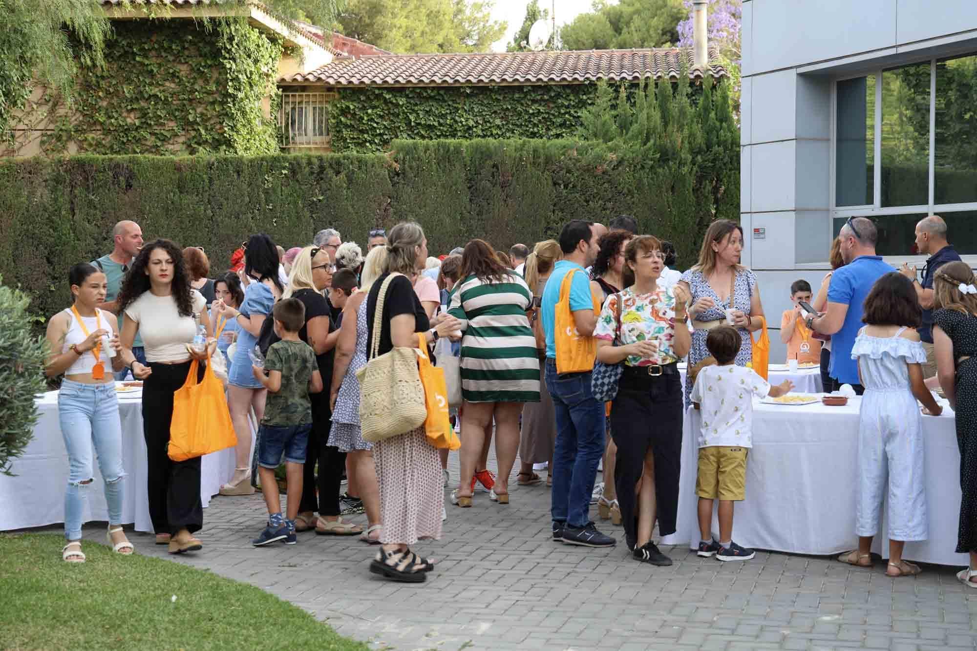 Entrega de premios del concurso infantil de relatos cortos "Cuéntame un cuento para comer" en el Club INFORMACIÓN organizado por COES