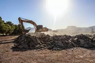 El nuevo parque de bomberos de Elda empieza a construirse con un año de retraso