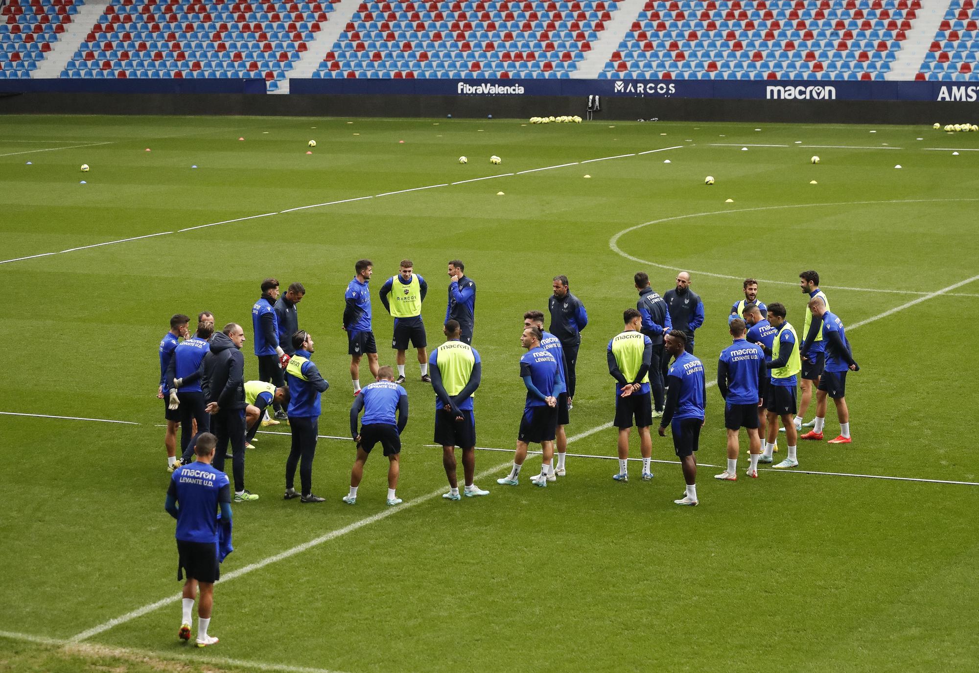 Así ha sido el entrenamiento del Levante UD