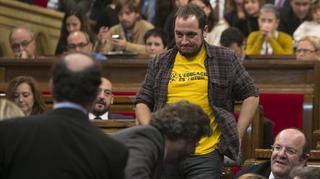 David Fernàndez y sus camisetas en el Parlament