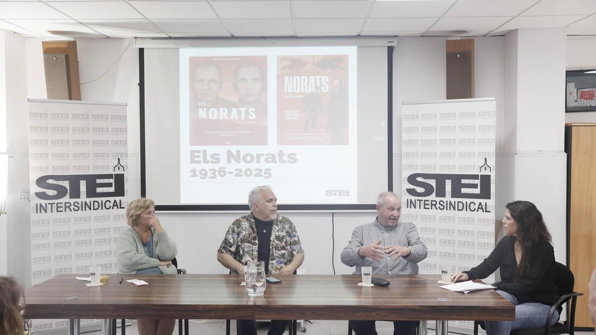 Maria Antònia Oliver, Toni Bestar y Mateu Morro durante la mesa redonda celebrada en la sede del STEI en Palma.