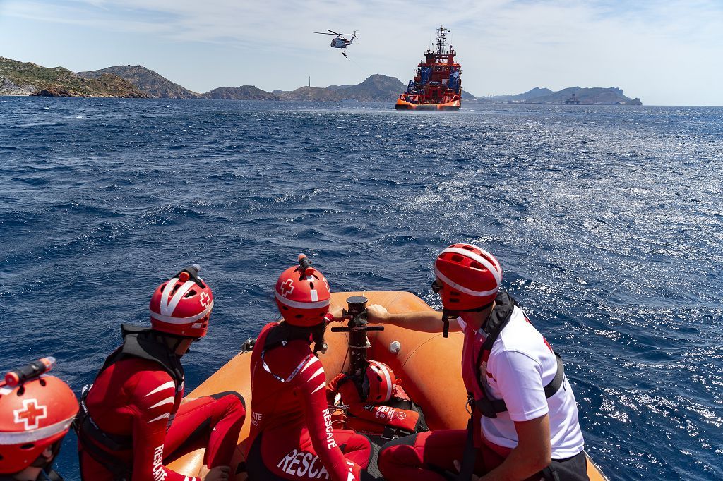 Simulacro rescate Salvamento Marítimo y cruz roja