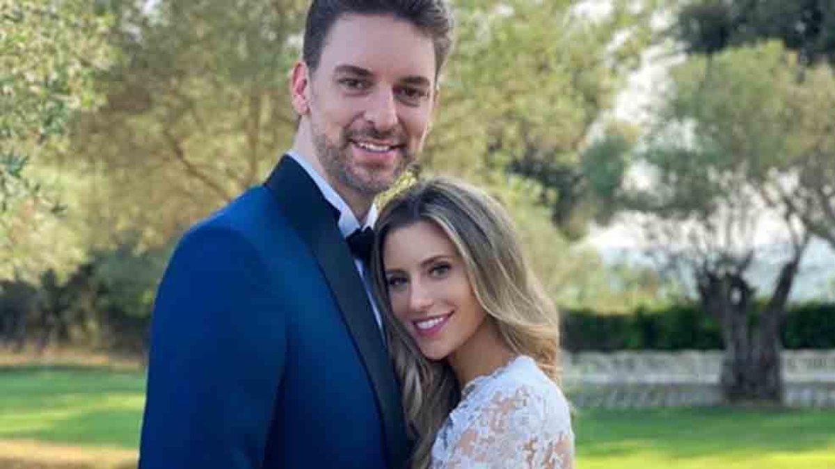 Pau Gasol y Cat McDonnell en su boda en Girona