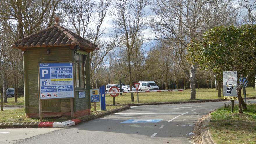 El parc dels Aiguamolls obliga al pagament per aparcar «sense excepcions»