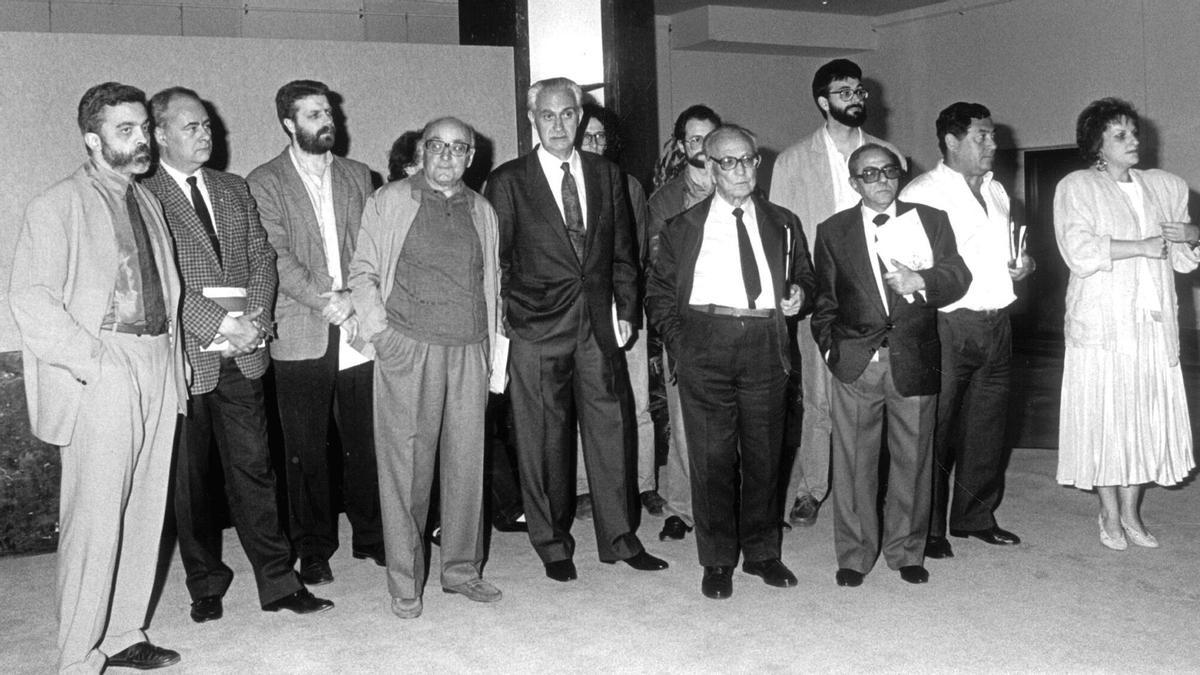 Miembros fundadores del Instituto de Estudios Vigueses de Vigo, el 13 de mayo de 1991.