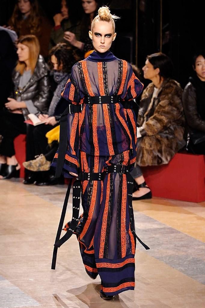Sacai