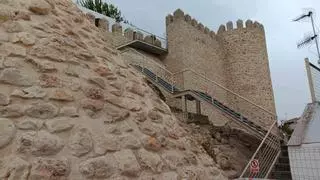 A punto de concluir las obras en el entorno del torreón medieval de Cabra