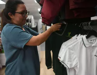 ¿Cuánto cuesta tener uniforme en un colegio de A Coruña?