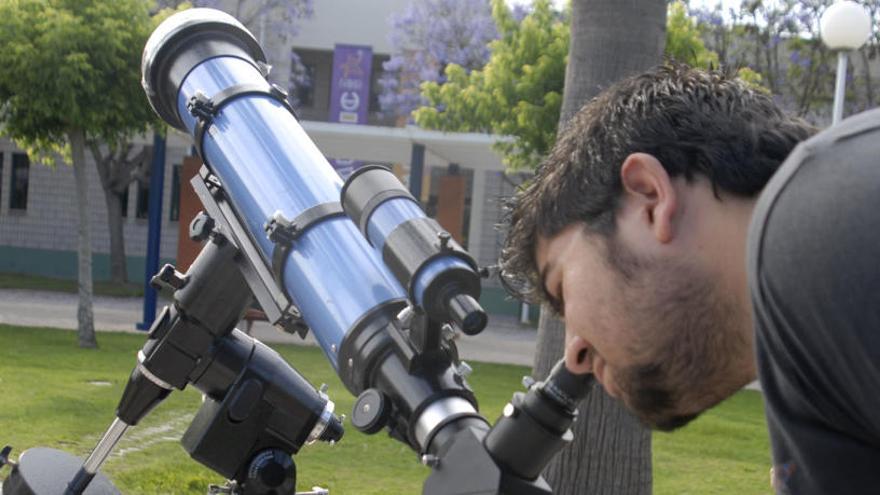 Para observar el Tránsito es necesario un telescopio