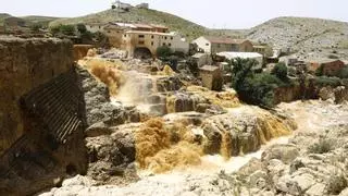 Los pueblos arrasados por las lluvias en Aragón evalúan los daños tras una noche «de angustia»