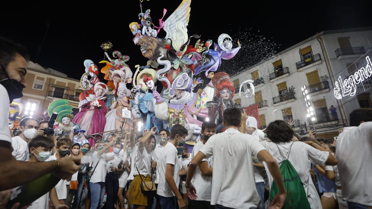 Convento Jerusalén celebra su primer premio de Especial en las Fallas 2021