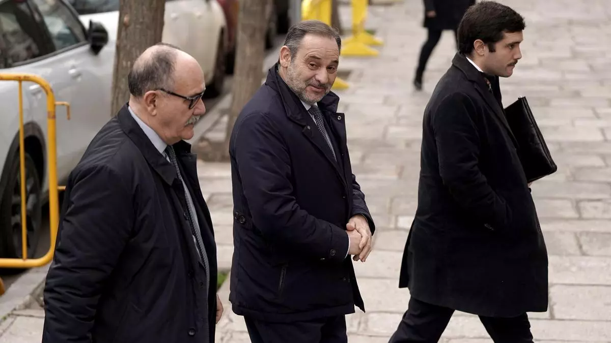 El Supremo cierra la puerta a investigar el rescate de Air Europa en la causa que sigue contra Ábalos