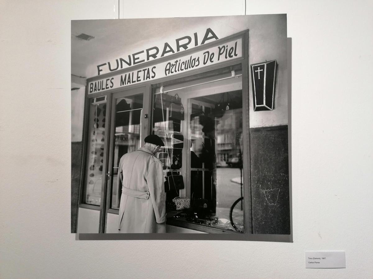 Fotografía de un negocio de Toro que se exhibe en la exposición
