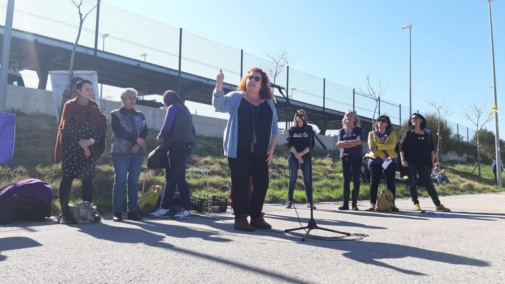 Cap Dona en l''Oblit, a la presó de Figueres.