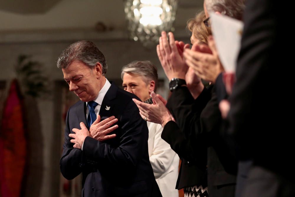 Santos recibe el Nobel de la Paz en Oslo