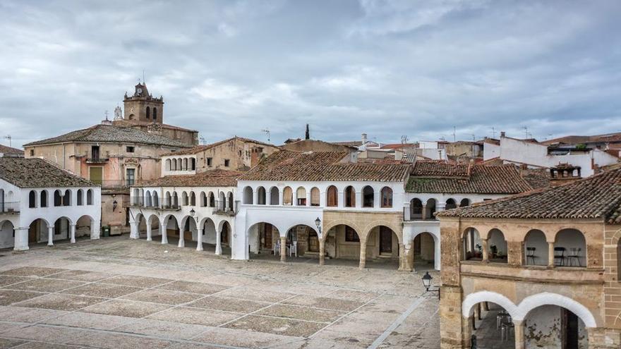 El poble d’Hurtado i Évole