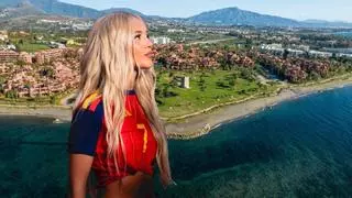 El refugio de Ana Mena (29) desde Málaga pa'l mundo, con huerto propio y en una de las ciudades con más encanto de la Costa del Sol: "Paso muy poco por mi pueblo y hay un hobby que comparto con mi padre"