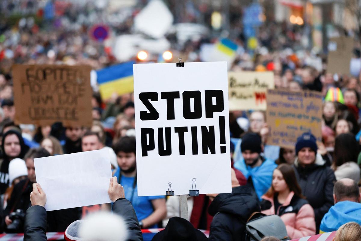 Protest in support of Ukraine, in Prague