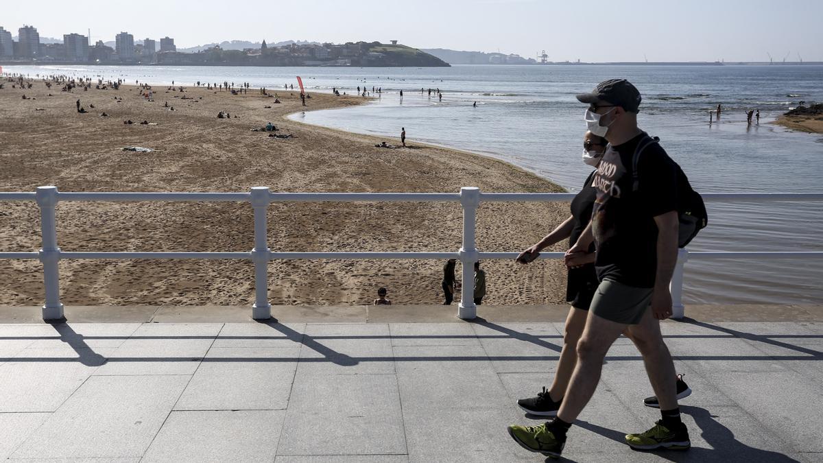 Playa de San Lorenzo.