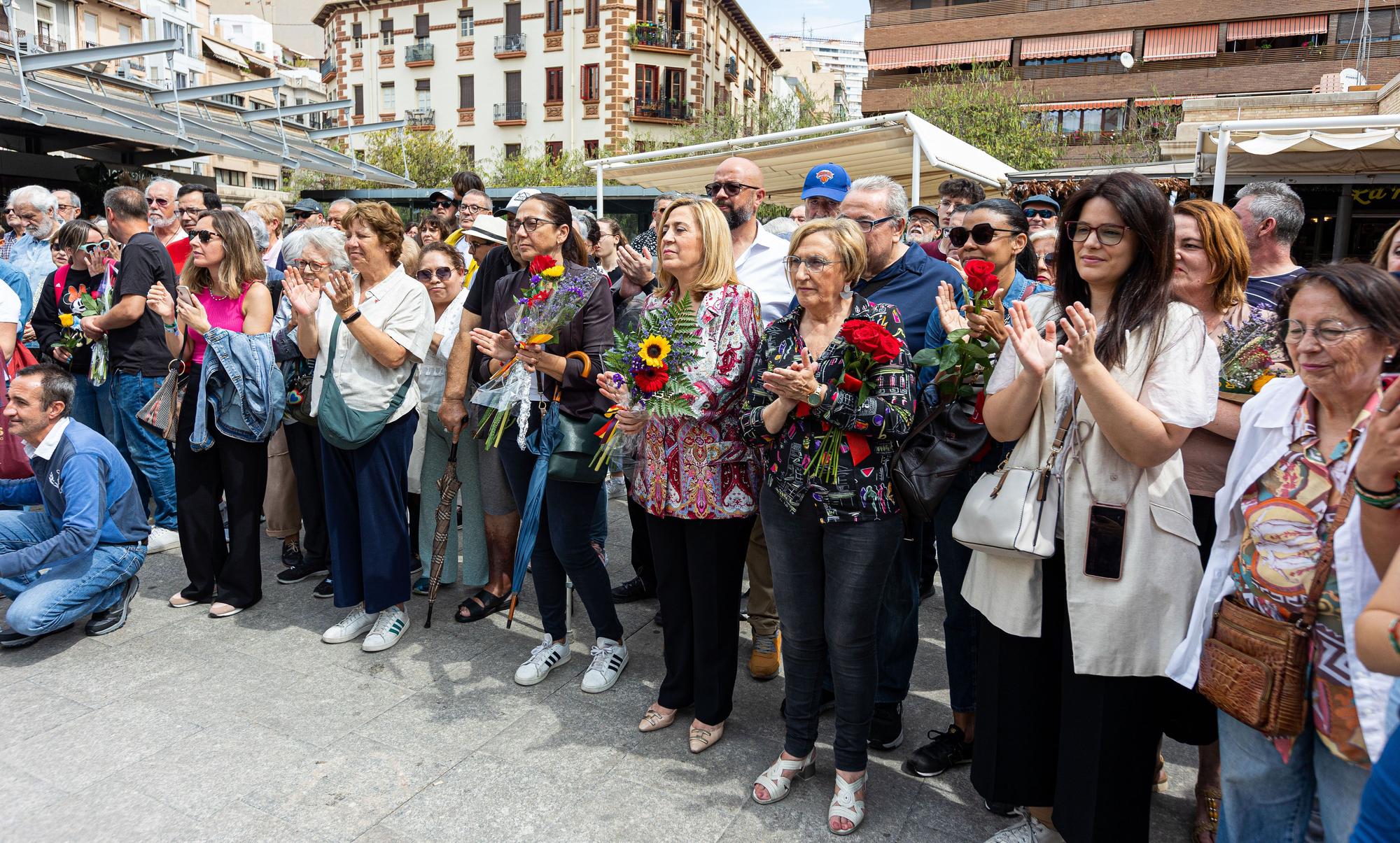 Homenake a las víctimas del bombardeo del Mercado Central