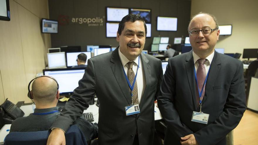 José Rosell y Miguel Ángel Juan, ceo de la valenciana de ciberseguridad S2 Grupo.