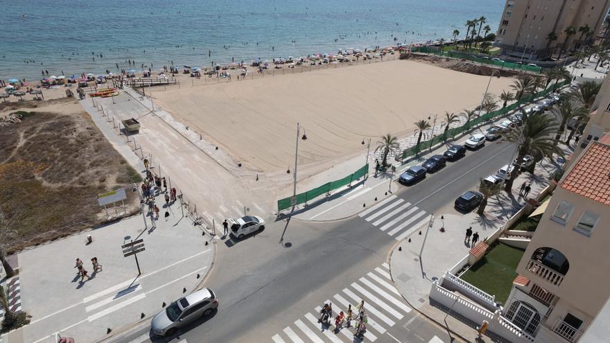 Adiós al último rastro del hotel de Arenales: turno de recuperar la playa