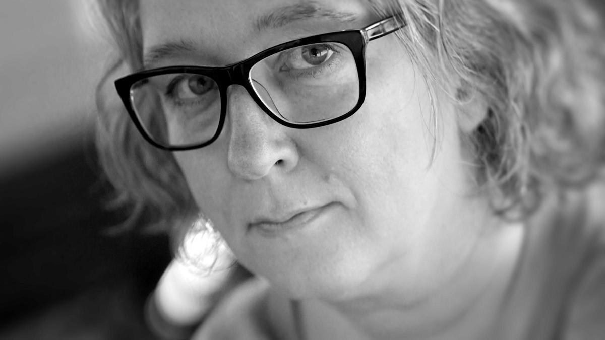 La escritora Claire Fuller, autora de 'La memoria de los animales'