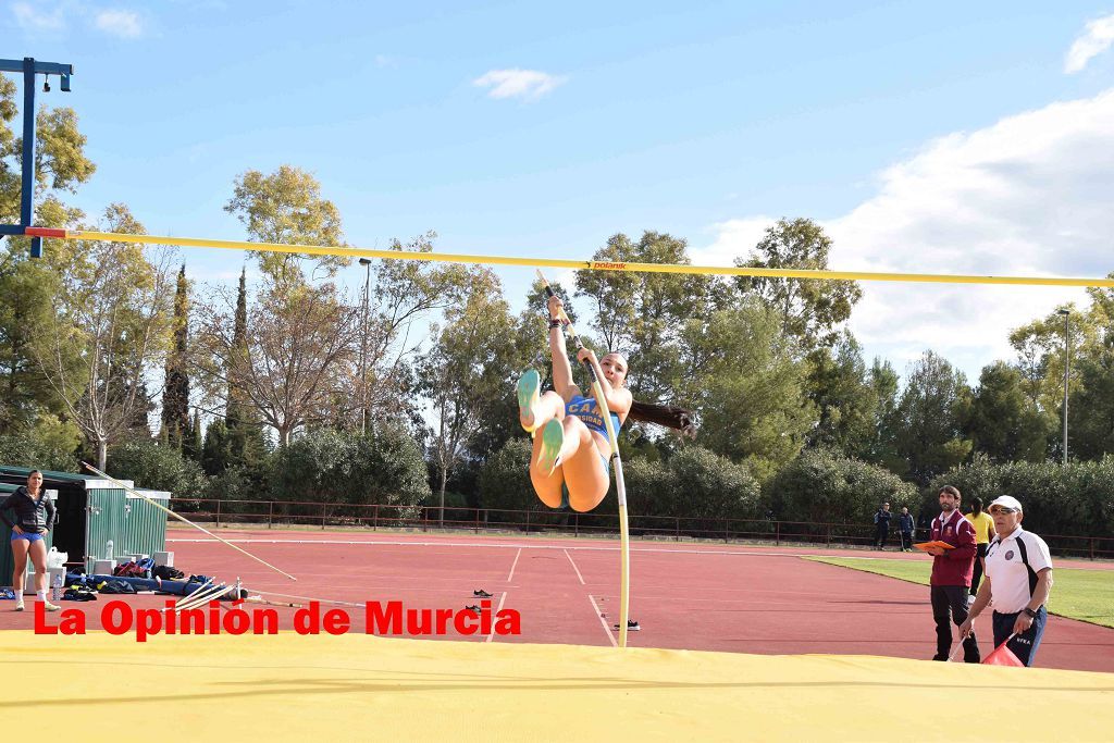 Regional absoluto y sub-23 de atletismo en Lorca (I)