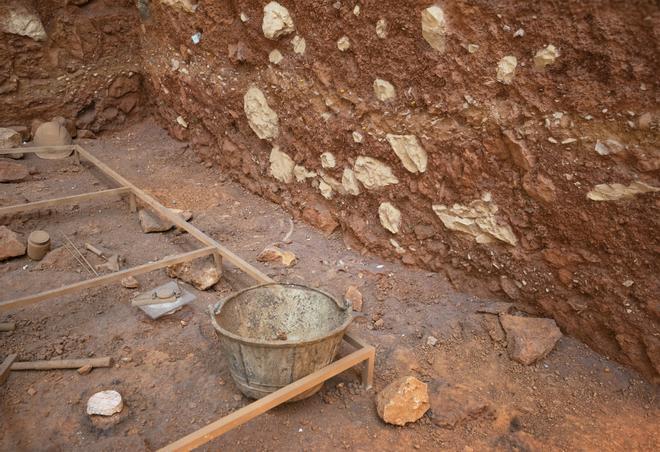 El hallazgo demuestra cristales que no corresponden a la época romana.