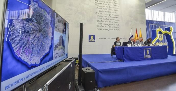 11/01/2018 LAS PALMAS DE GRAN CANARIA. Presentación Carta Arqueológica de Gran Canaria en el Cabildo. FOTO: J. PÉREZ CURBELO