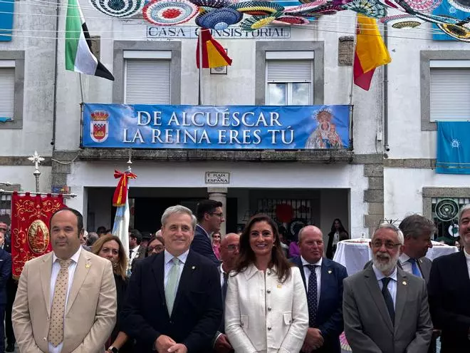 Así fue la coronación canónica de la Virgen del Rosario de Alcuéscar