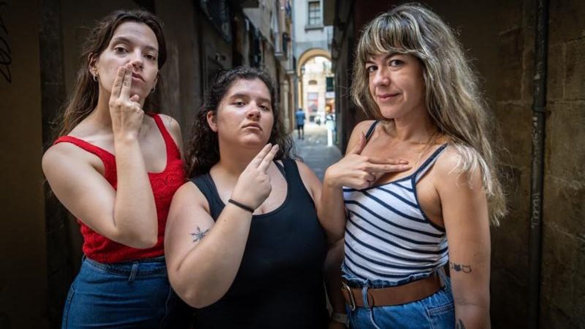 De izquierda a derecha, Anna Griera, Laura Galiano y Tamara Navarro.