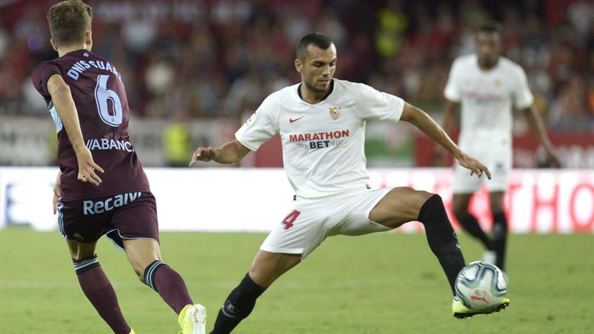 Joan Jordán, uno de los que regresará al once del Sevilla.