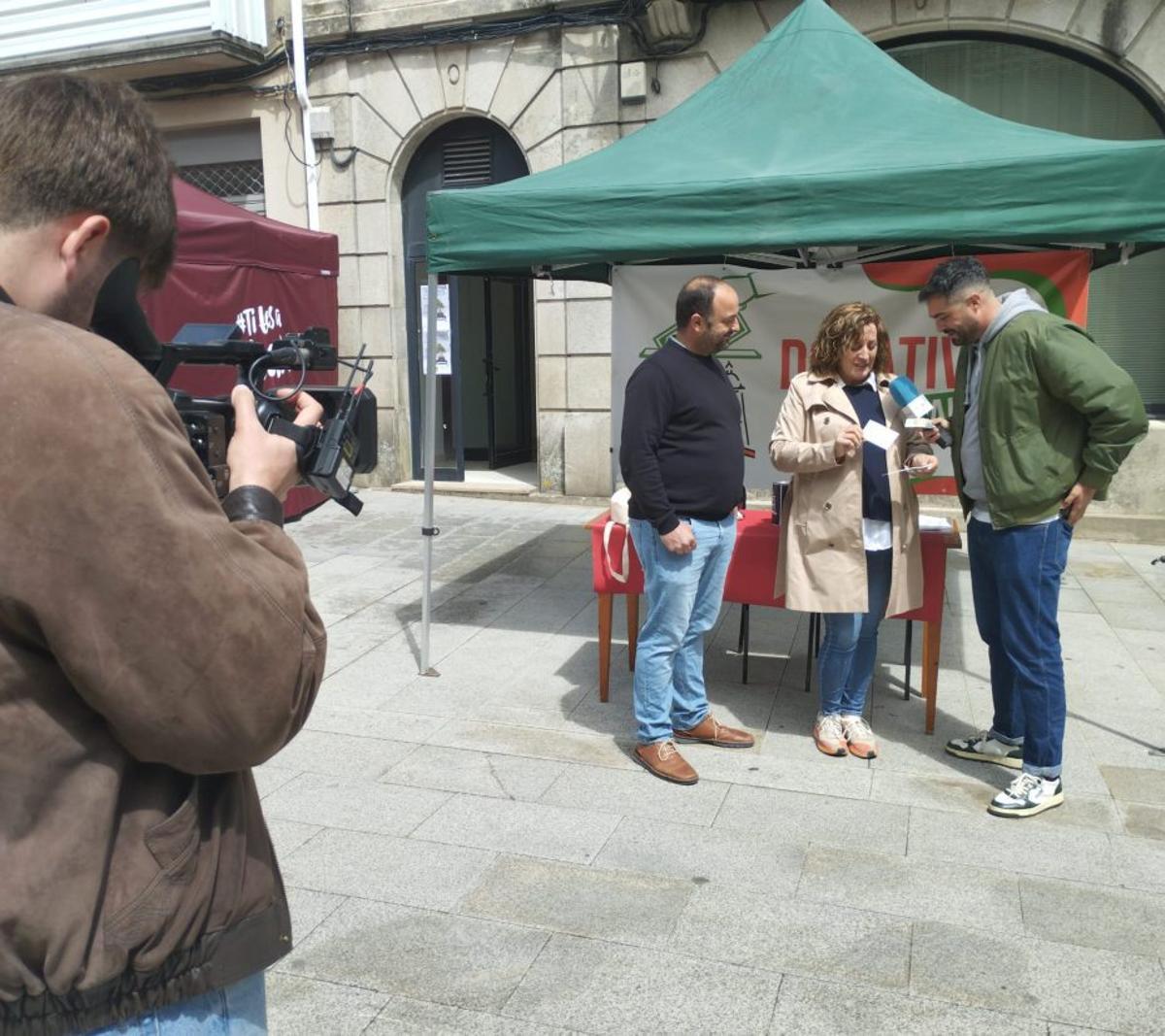 Comienza el petitorio de las Festas de San Paio por las calles | L.D.