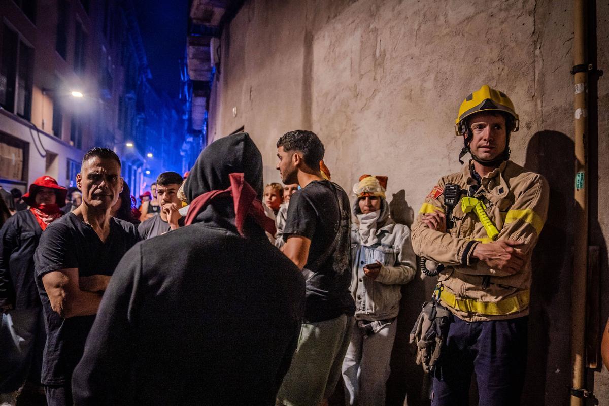 El Correfoc tanca amb un espectacle de foc i de gent la Festa Major de Manresa