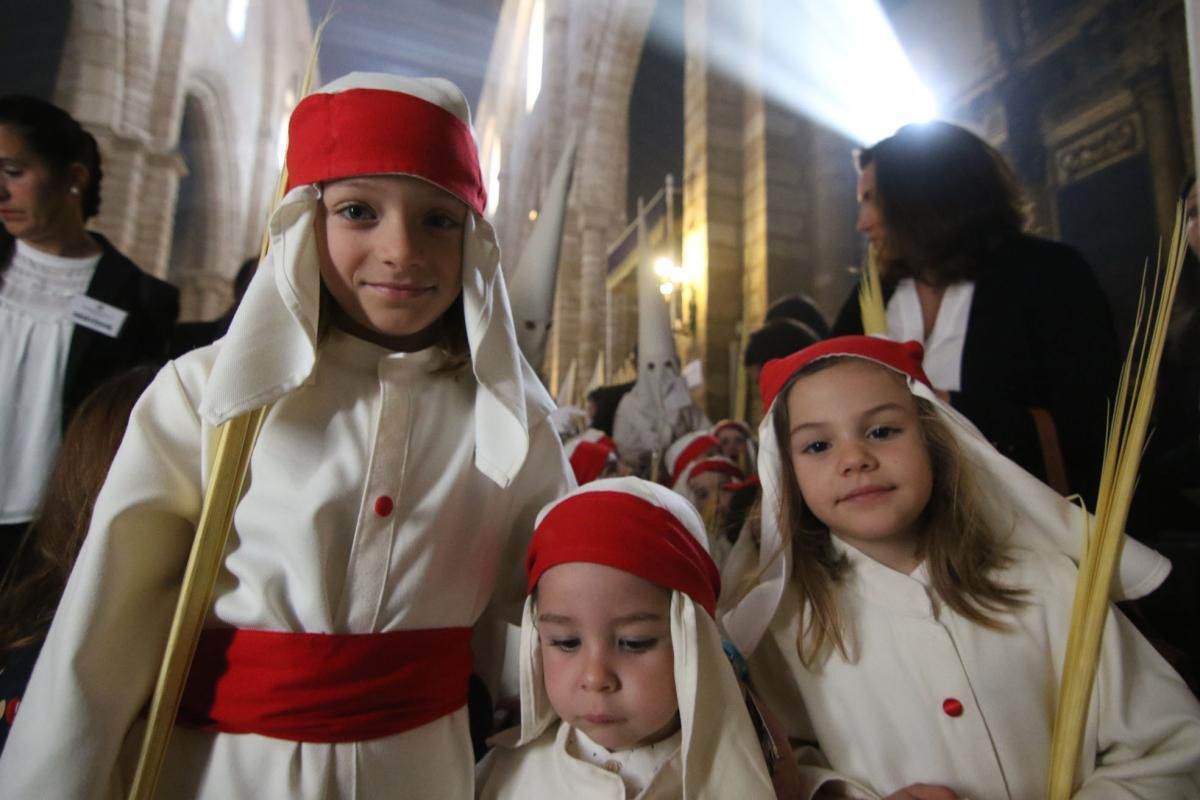 La Borriquita abre la Semana Santa cordobesa