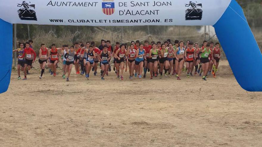 El III Cross de Sant Joan bate su récord y supera los 1.000 inscritos