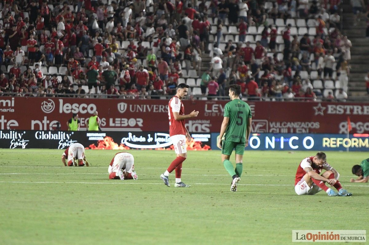 Así fue el encuentro del play off del Real Murcia y el Nástic en la lucha por el ascenso