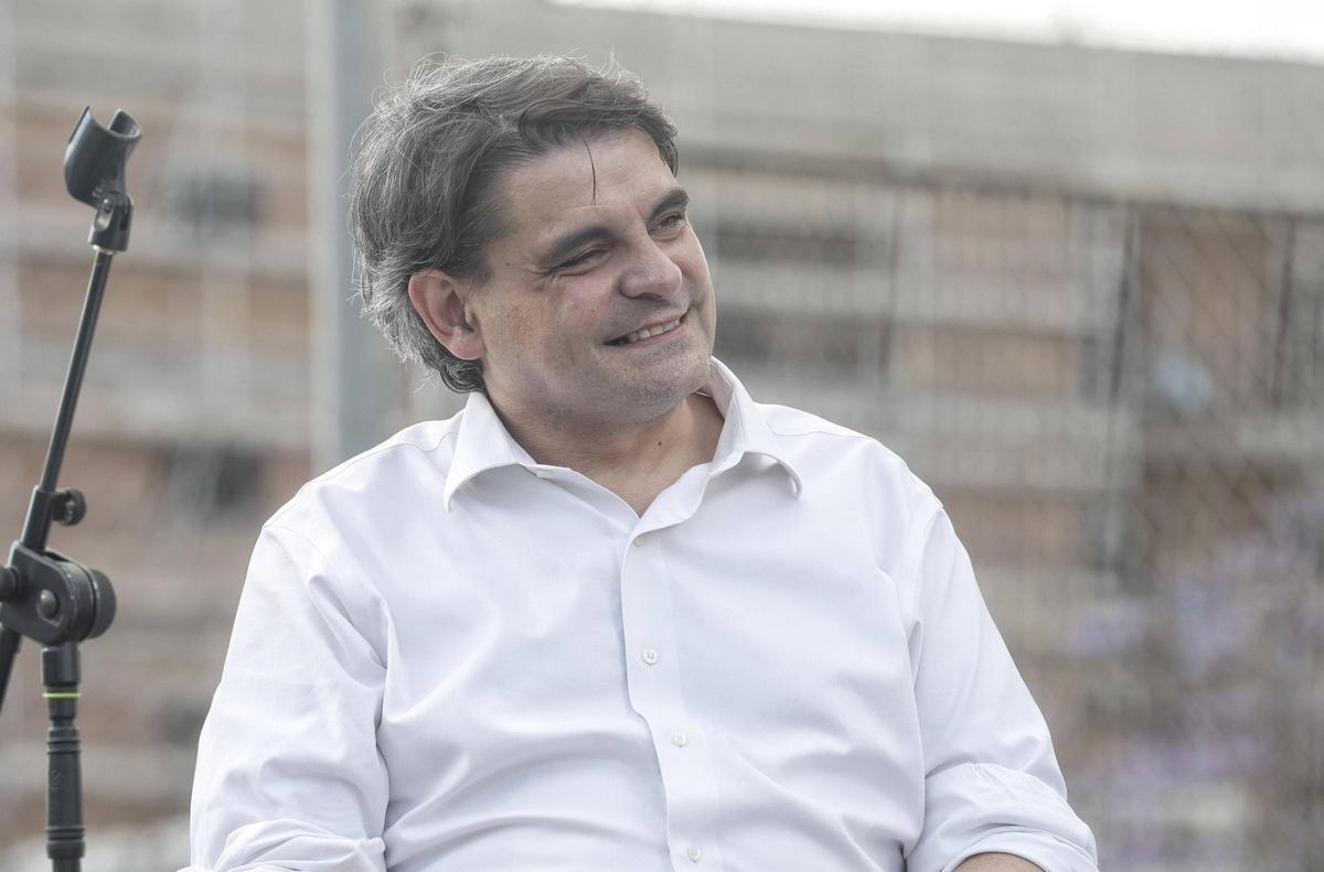 Jose Reyes, médico digestivo, presidente de la AECC en Baleares y exalumno del Vallseca.