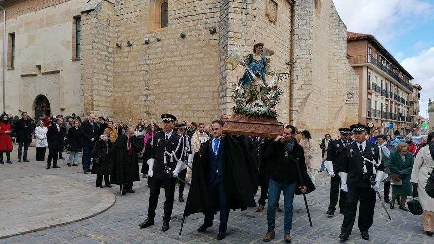 VÍDEO | Domingo de procesión en Toro: honras al patrón de la Policía Local