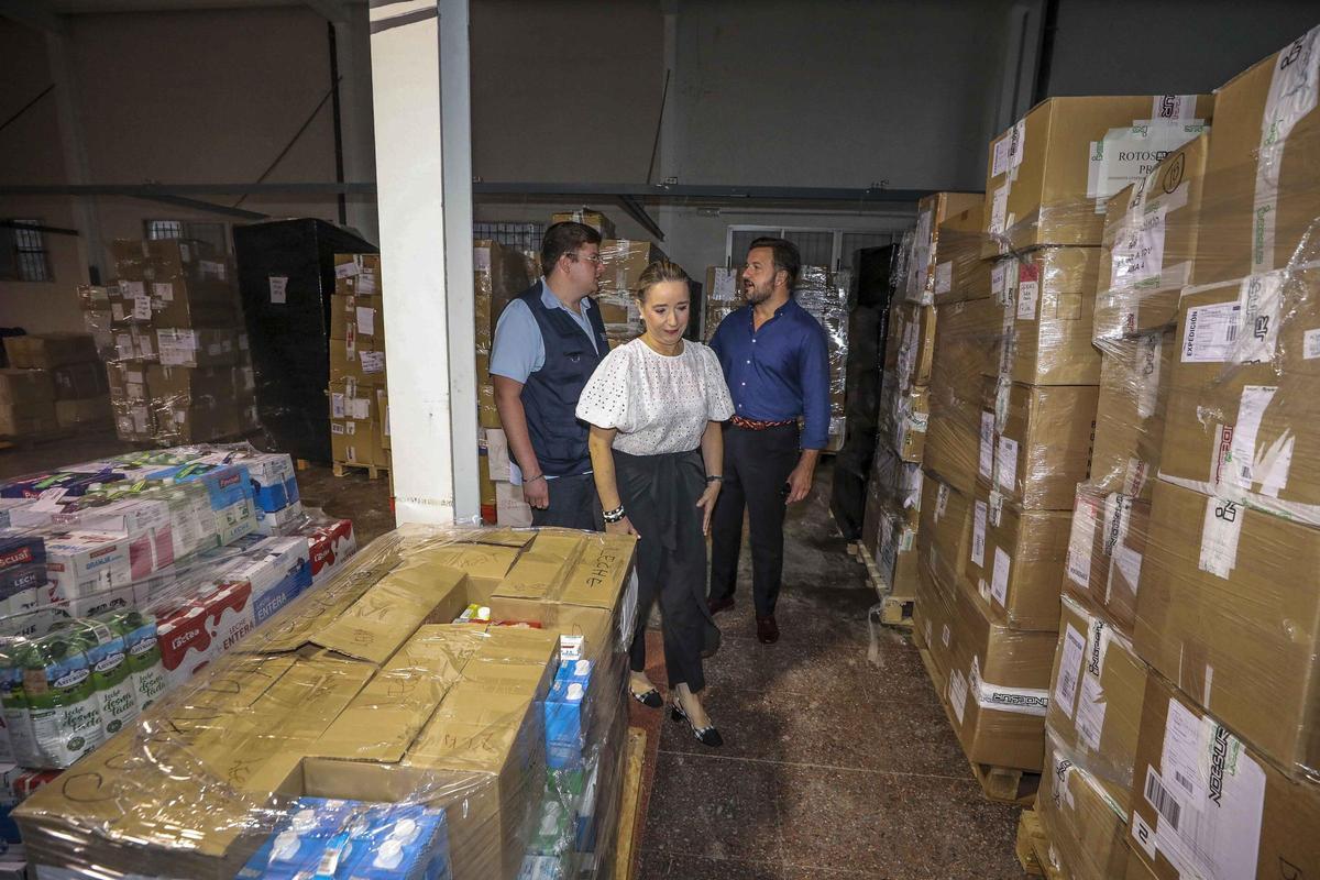 Elche envía hoy a Marruecos tres tráilers con 70 toneladas de ayuda humanitaria