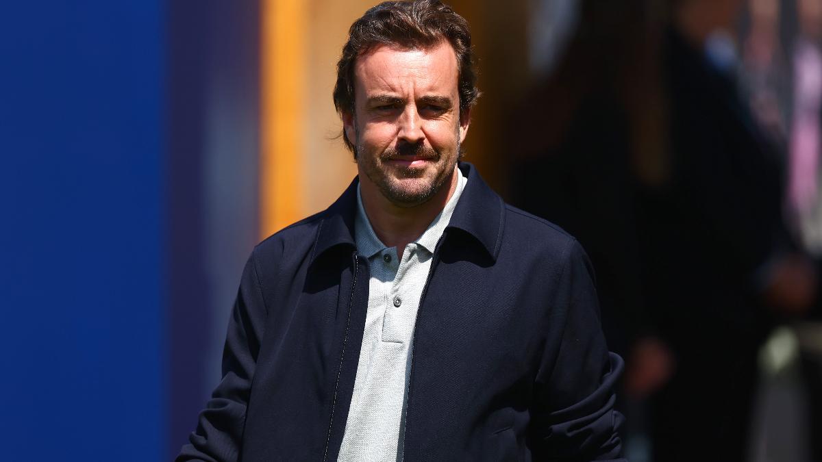 Fernando Alonso, en el paddock del Red Bull Ring de Austria