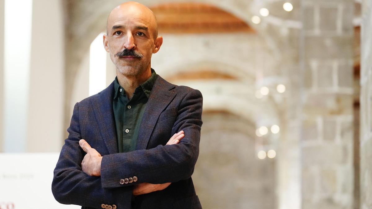 El escritor Jesús Carrasco, autor de 'Elogio de las manos', novela con la que ganó el último Premio Biblioteca Breve