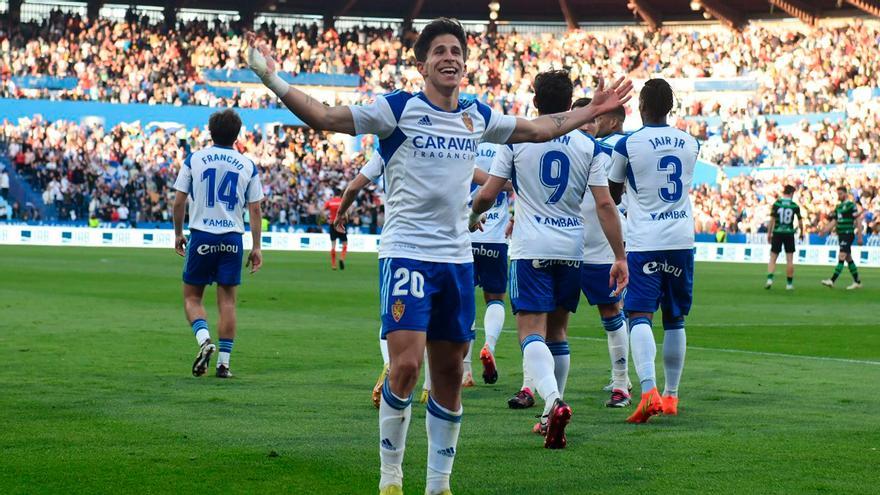 Resumen, goles y highlights del Zaragoza 4 - 1 Racing de la jornada 36 de LaLiga Smartbank
