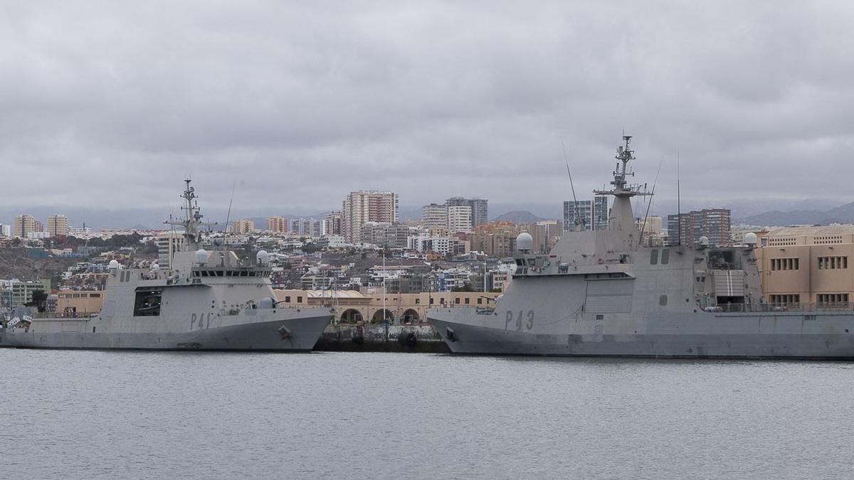 Buques de acción marítima de la Armada en el Arsenal de Las Palmas de Gran Canaria.