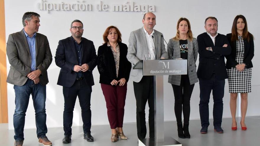El PSOE denuncia que Bendodo deja un legado de políticas antisociales en Diputación