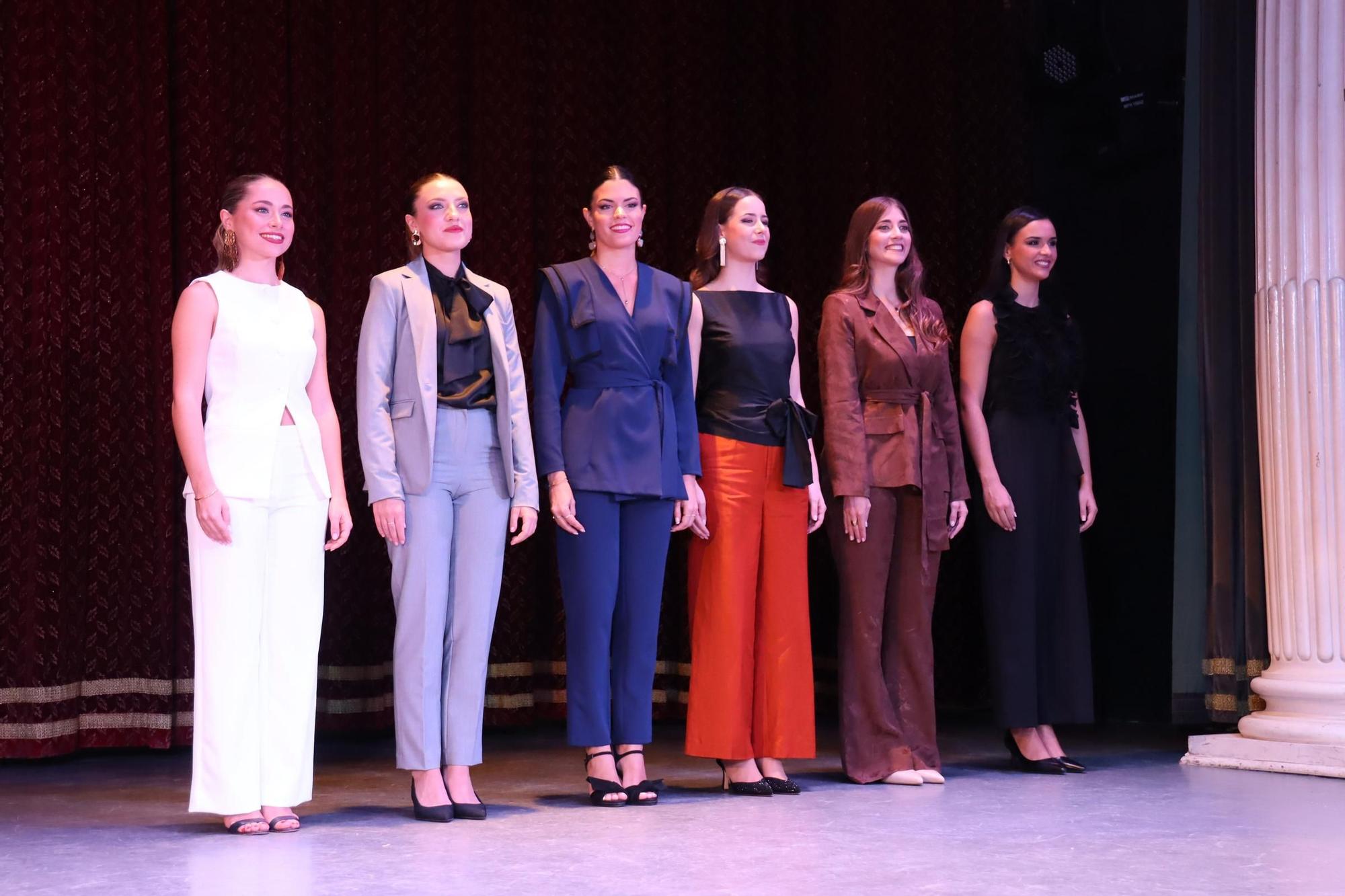 Falleras del ala izquierda